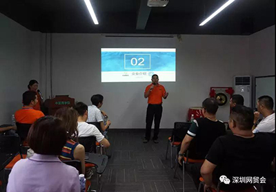 多功能電源批發(fā)定制工廠 多功能電源批發(fā)定制工廠