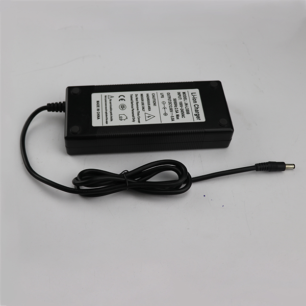 鋰電池充電器 鋰電池充電器